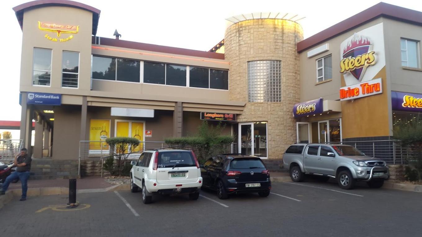Best Overnight Modern & Private With King Size Bed Bloemfontein Ngoại thất bức ảnh